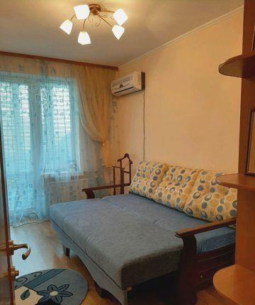 Квартира на продажу по адресу Россия, Республика Крым, Алушта, посёлок городского типа Партенит, улица Васильченко фото №3