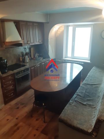 Квартира на продажу в Петропавловске-Камчатском, Ленинская улица, 8 фото №2