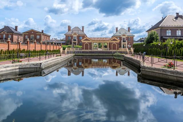 Участок на продажу в Истре, Мидлтон кп фото №0