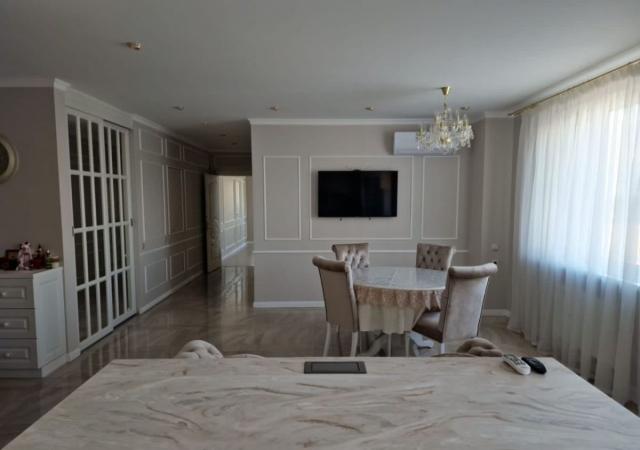 Квартира на продажу в Ростове-на-Дону, проспект Соколова, д.72 фото №0