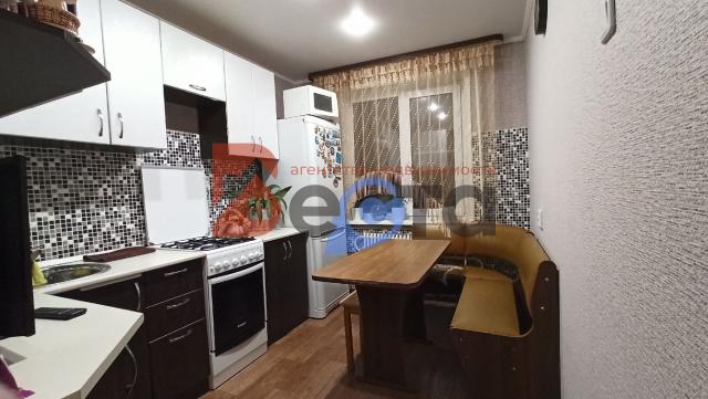 Квартира на продажу в Орске, улица Юлина, 16А фото №1