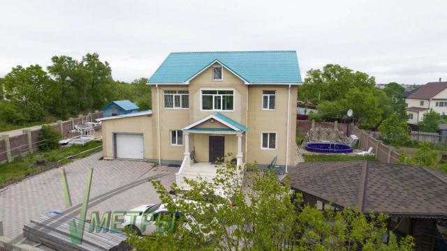 Коттедж на продажу в Новом, Бархатная улица, 16 фото №0