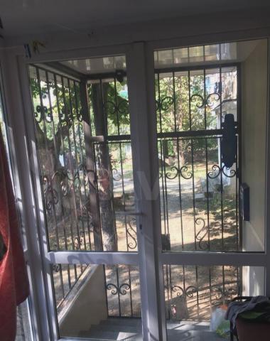 Квартира на продажу в посёлке городского типа Грэсовский, улица Большевика Попова, 10 фото №0