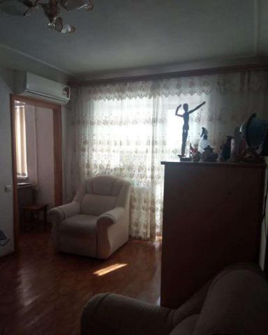 Квартира на продажу в Шахтах, ул. Советская фото №0