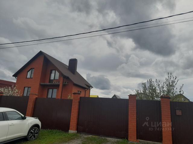 Дом на продажу в Строителе, Новая улица фото №0