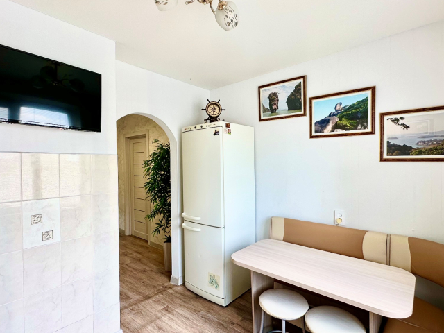 1 комнатные квартиры (сутки,ночь,час) фото №2