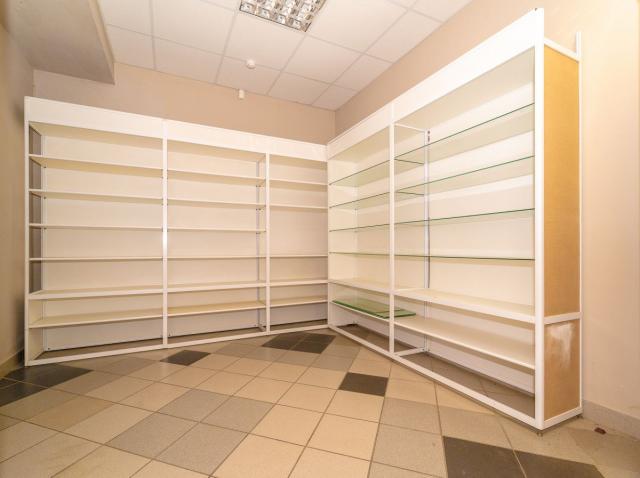 Торговая площадь на продажу в Ферма, Строителей ул, 28 фото №2