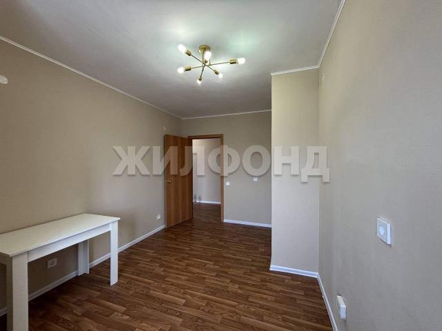 Квартира на продажу в Иркутске, Розы Люксембург улица, 118/4 фото №1