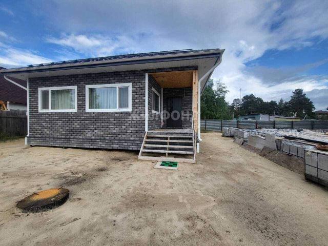 Дом на продажу в Когалыме, Береговая улица фото №0