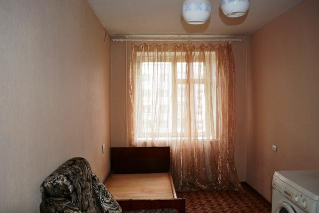 Квартира на продажу по адресу Россия, Калужская область, Боровский район, Балабаново, улица Дзержинского, 84 фото №1