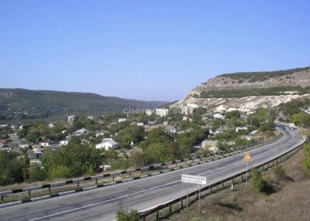 Участок на продажу в селе Верхнесадовое, улица Севастопольская фото №0