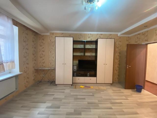 Квартира на продажу по адресу Россия, Краснодарский край, Краснодар, Казбекская улица, 18 фото №2