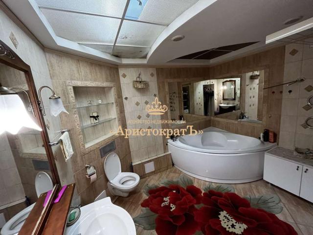 Квартира на продажу в Череповце, Победы проспект, 32 фото №2