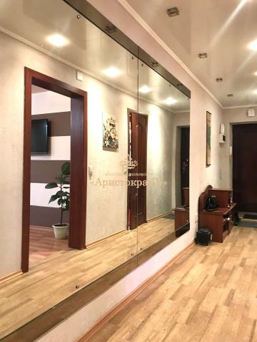 Квартира на продажу в Череповце, Космонавта Беляева улица, 12 фото №0