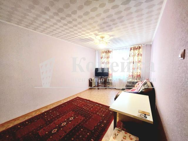 Квартира на продажу в Омске, 20 Линия ул, 61 фото №0
