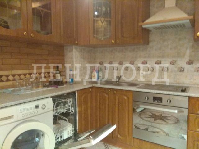 Квартира на продажу в Ростове-на-Дону, улица 339-й Стрелковой Дивизии, 21/1 фото №1