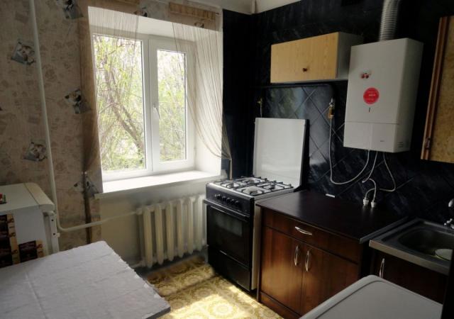 Квартира на продажу в Шахтах, ул. Ленина, 163 фото №0