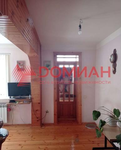 Квартира на продажу в Таганроге, 1-я Котельная улица, д.67 фото №0