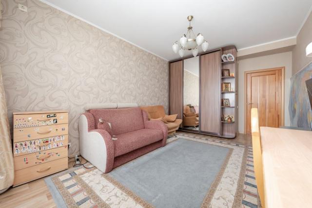 Квартира на продажу в Брянске, Горбатова ул, 10 фото №3
