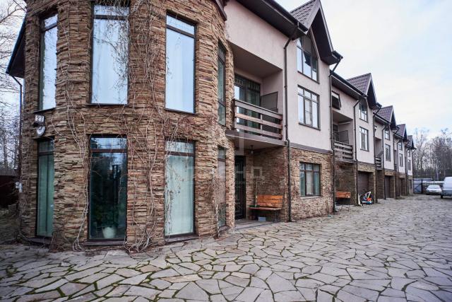 Дом на продажу в Санкт-Петербурге, Первомайский проспект, 23 фото №1