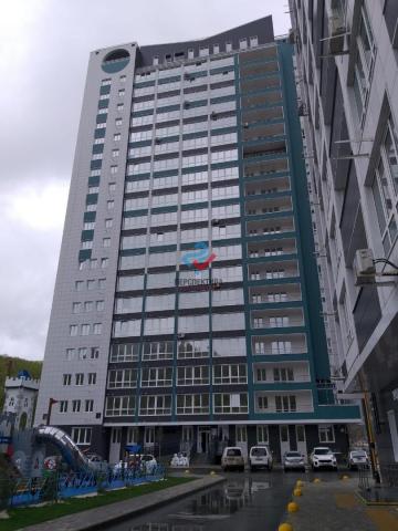 Квартира на продажу в Туапсе, улица Портовиков, 39 фото №1