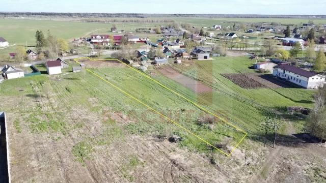 Участок на продажу в Губанице, Луговая ул фото №0