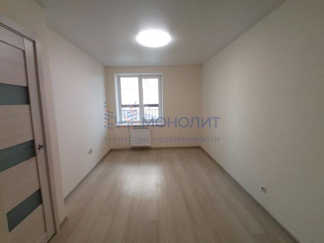 Квартира на продажу в Кирове, Энтузиастов ул, 60к1 фото №0