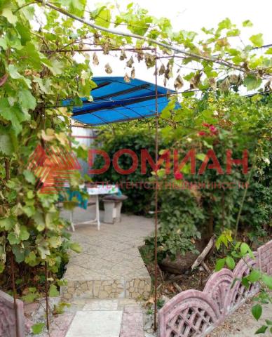 Дом на продажу в Таганроге, Приморская улица, д.8 фото №0