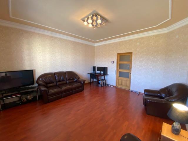 Квартира на продажу в Симферополе, Ковыльная улица, 86 фото №1