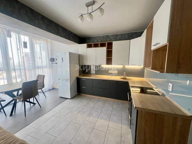 Квартира на продажу в Иркутске, Юрия Тена проезд, 23 фото №0