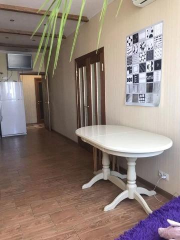 Квартира на продажу в Ростове-на-Дону, улица Малюгиной, 220/84 фото №1