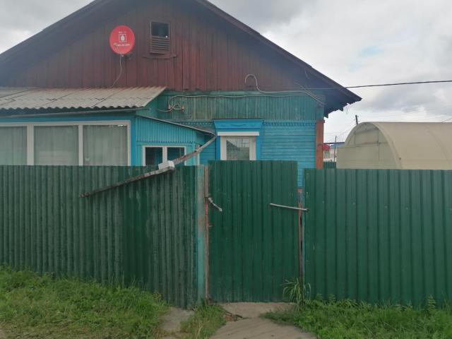 Квартира на продажу в Большом Луге, Привокзальная улица, 3 фото №0