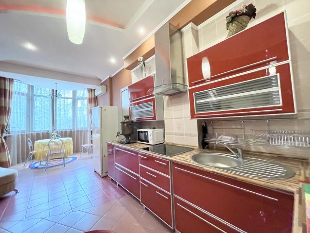 Квартира на продажу в Ростове-на-Дону, улица Варфоломеева, 215 фото №4