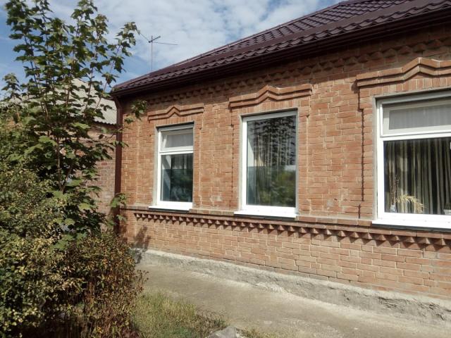 Дом с участком на продажу в Ростове-на-Дону, Лучевая, 32 фото №0