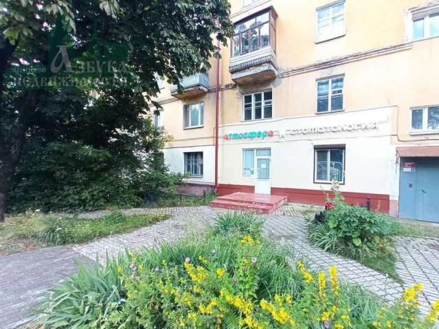 Помещение свободного назначения на продажу в Смоленске, Черняховского улица, 6 фото №0