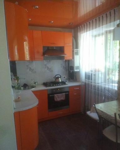 Квартира на продажу в Шахтах, ул. Искра фото №0