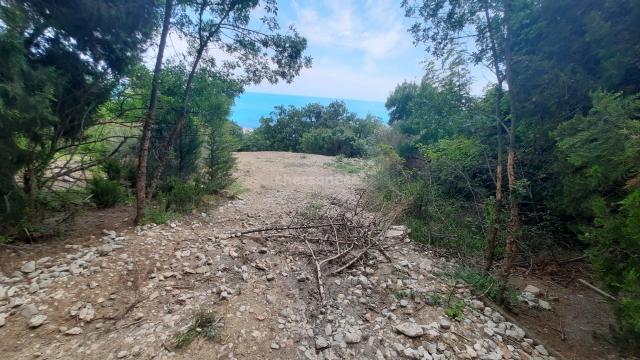 Участок на продажу в Береговом, улица Кипарисная фото №1