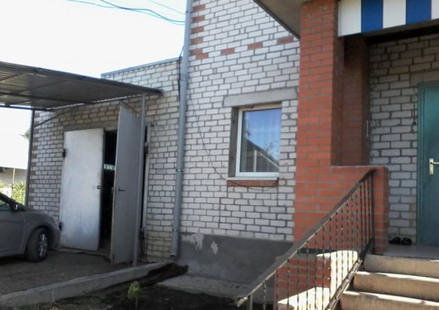 Дом на продажу по адресу Россия, Волгоградская область, Котовский район, Котово, ул. Медицинская, 3 фото №2