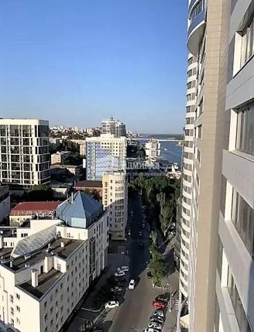 Квартира на продажу в Ростове-на-Дону, Береговая улица, 6 фото №1