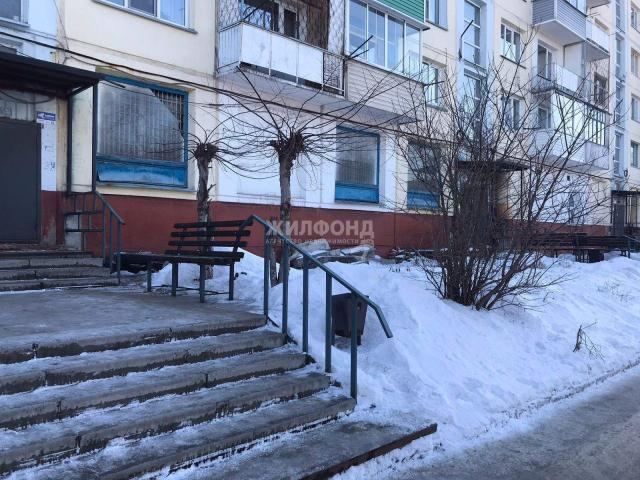 Помещение свободного назначения на продажу в Бийске, Владимира Ленина улица, 228 фото №0