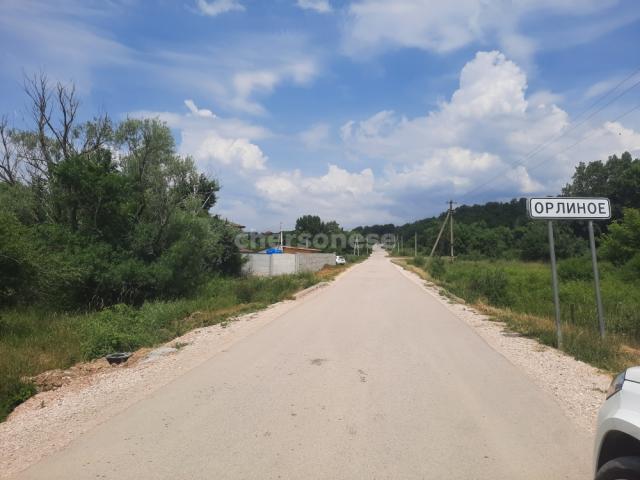 Участок на продажу в селе Орлиное, улица Владимира Высоцкого фото №1