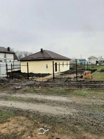 Дом на продажу в Щепкине, Советская фото №0