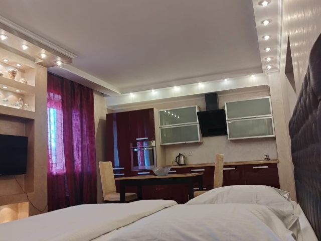 Роскошная квартира класса люкс с огромной шикарной кроватью и джакузи на 600л  фото №4