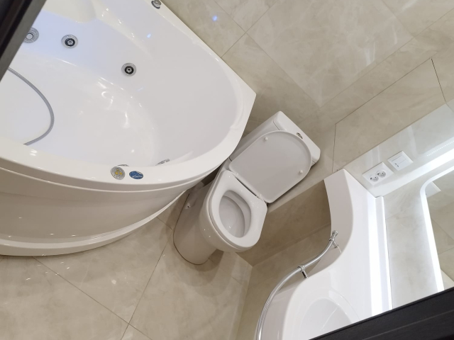 Роскошная квартира класса люкс с огромной шикарной кроватью и джакузи на 600л  фото №5