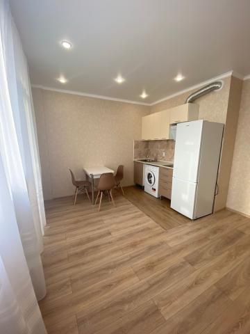 Квартира на продажу в Ростове-на-Дону, Доломановский переулок, 82 фото №0