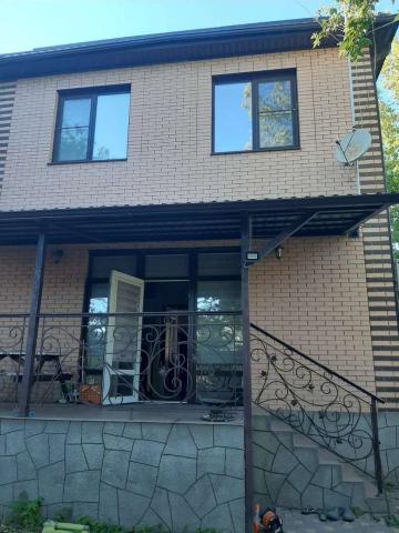 Дом на продажу в Ростове-на-Дону, Особенная улица фото №0
