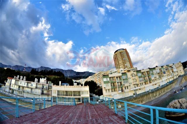 Квартира на продажу по адресу Россия, Республика Крым, Ялта, посёлок городского типа Парковое, Парковое шоссе, 12А фото №16