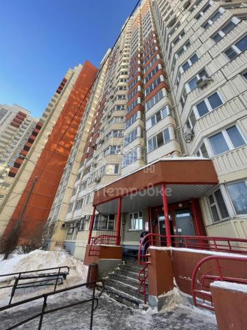Квартира на продажу в микрорайонеХимки ( Новогорск), Молодёжная улица, 50 фото №1