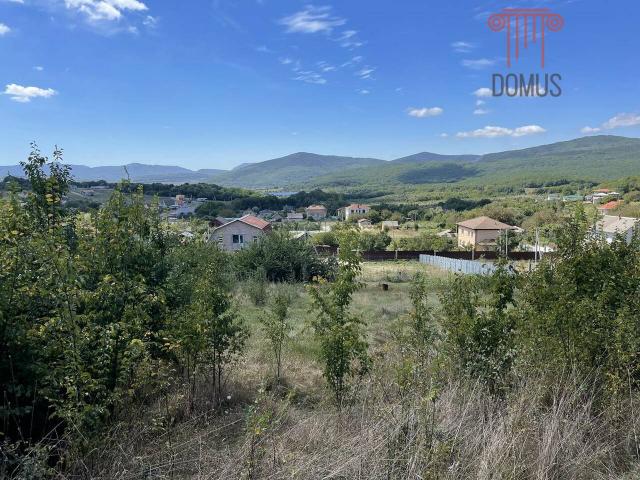 Участок на продажу в селе Передовое, Морская, 6 фото №0