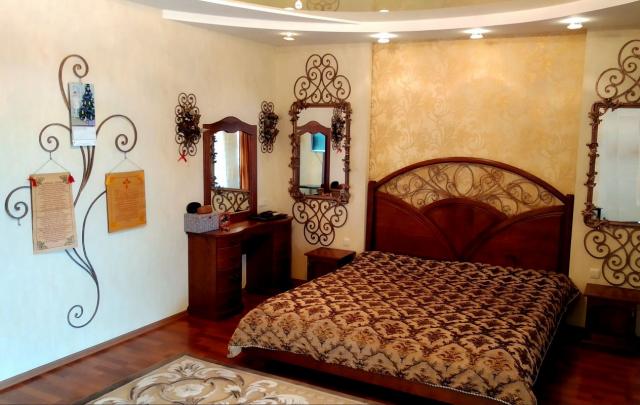 Дом на продажу по адресу Россия, Республика Крым, Бахчисарай, село Угловое, улица Ленина, 43 фото №2